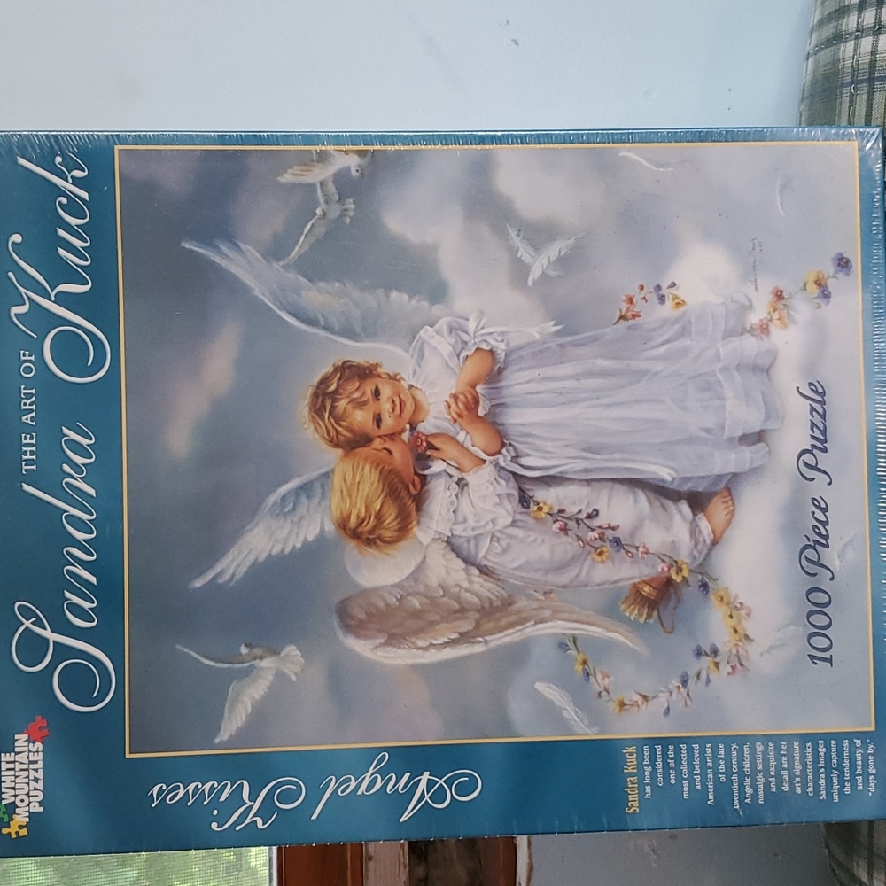 Angel kisses 1000 piece jigsaw puzzle